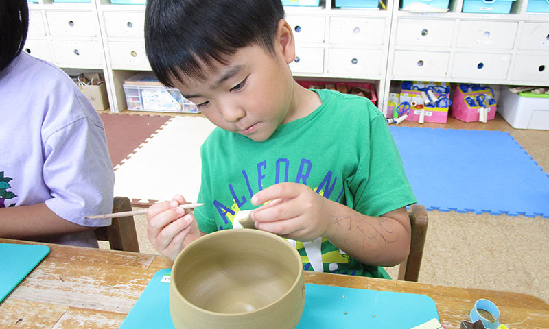 6月陶芸教室(5歳児)|年間行事